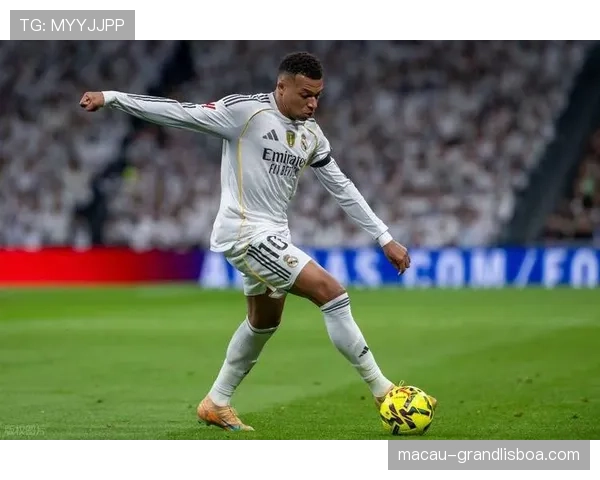 姆巴佩16球领跑射手榜，但皇马锋线依赖症加剧中场空洞