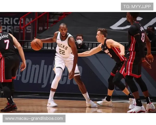 奇才八人得分上双仍难阻四连败 防守端补防不及时导致分差被拉开